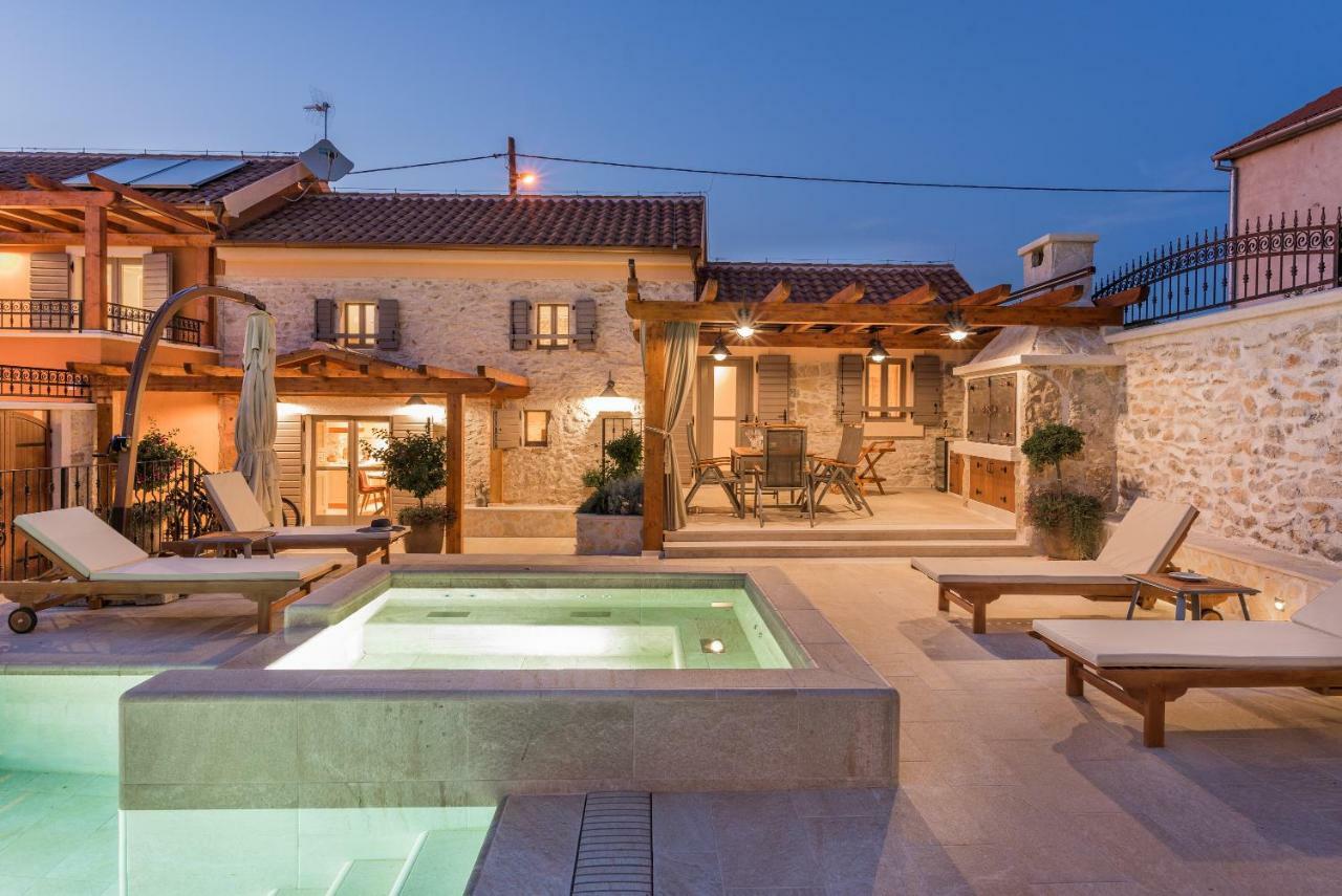 Villa Hirundo Rustica Skradin Exterior foto
