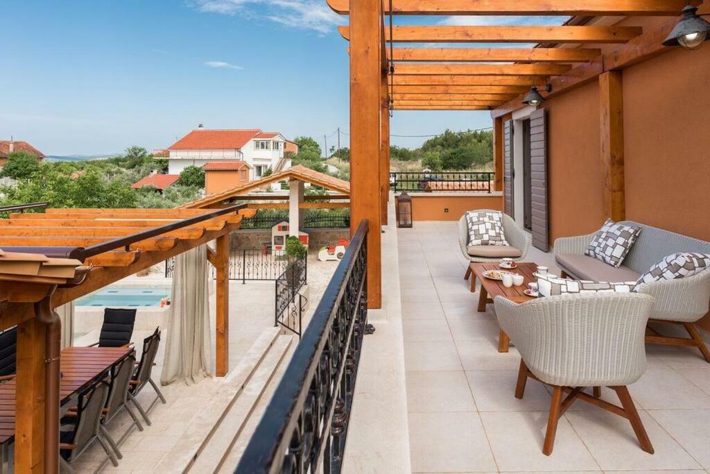 Villa Hirundo Rustica Skradin Exterior foto
